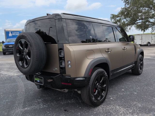 Used 2022 Land Rover Defender 110 X AWD/4WD image 5