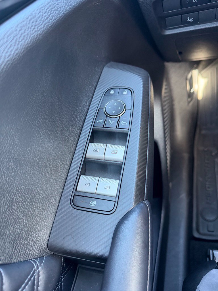Used 2024 Mitsubishi Outlander SEL FWD image 25