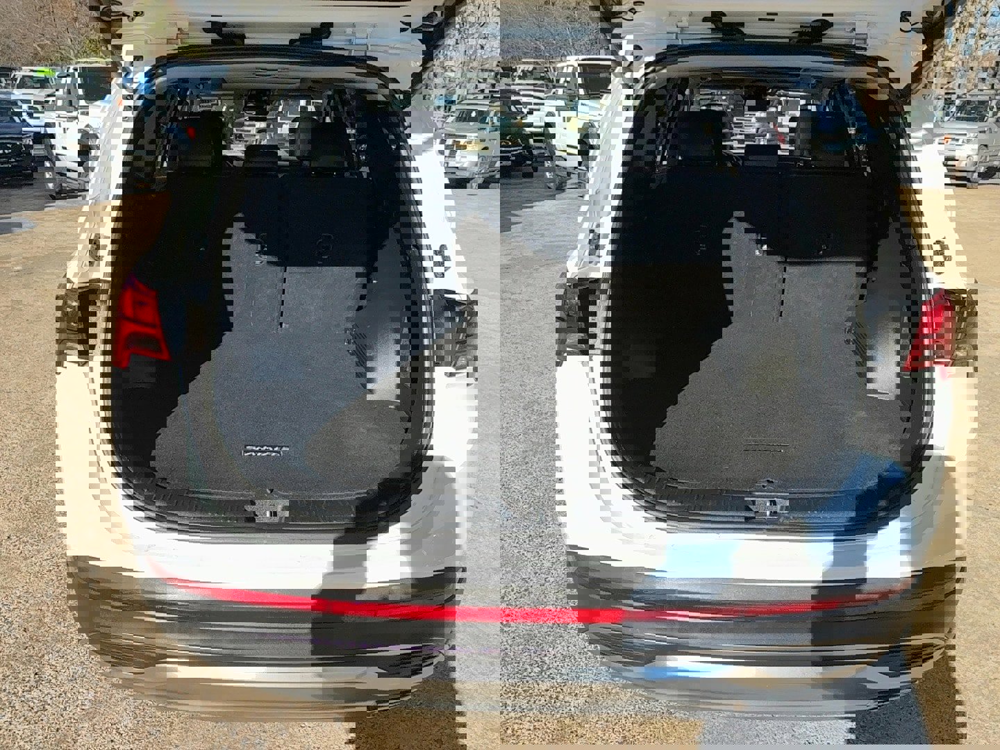 Used 2021 Hyundai Santa Fe SEL w/ Convenience + Premium Package image 9