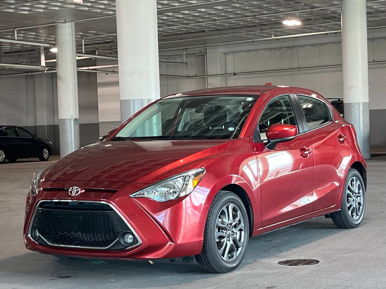 Used 2020 Toyota Yaris LE FWD image 4