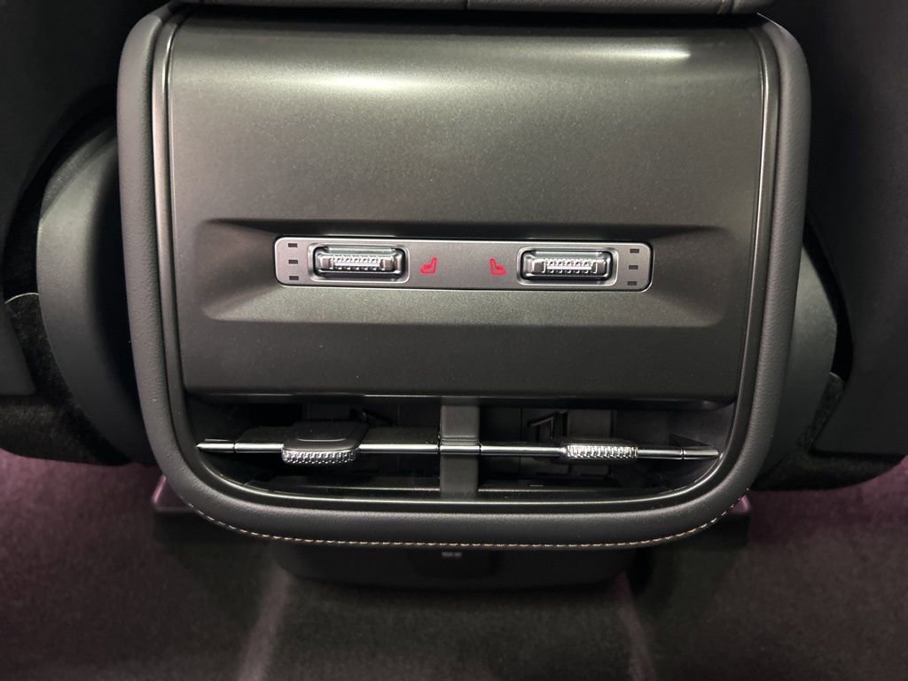 New 2026 Lincoln Nautilus Premier w/ Equipment Group 102A image 27