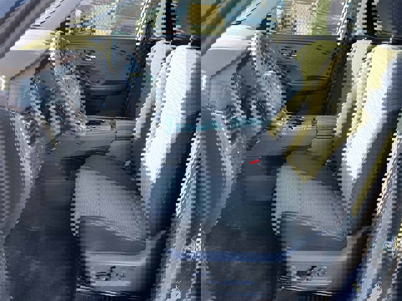 Certified 2023 Nissan Rogue SV image 10