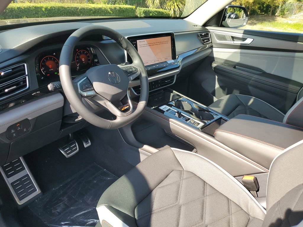 New 2026 Volkswagen Atlas Peak Edition image 22
