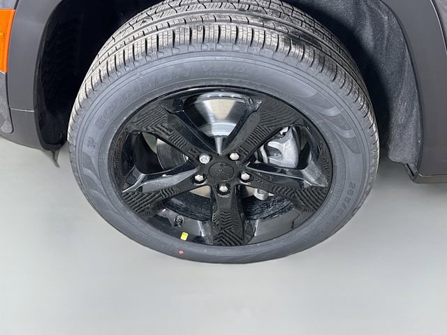 New 2026 Jeep Grand Cherokee L Limited w/ Limited Altitude Package image 31