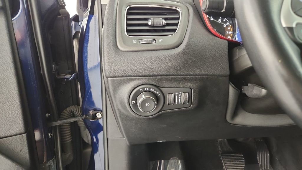 Used 2019 Jeep Compass Trailhawk image 21