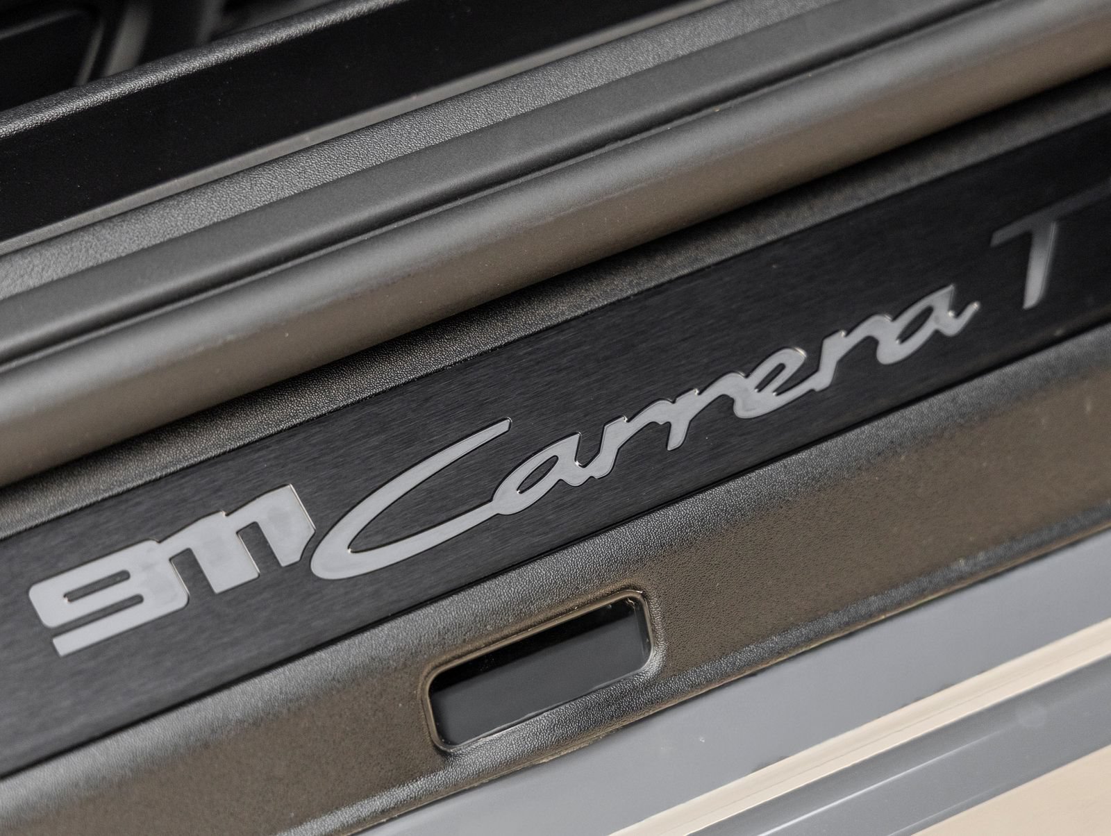 Used 2026 Porsche 911 Carrera T RWD image 42