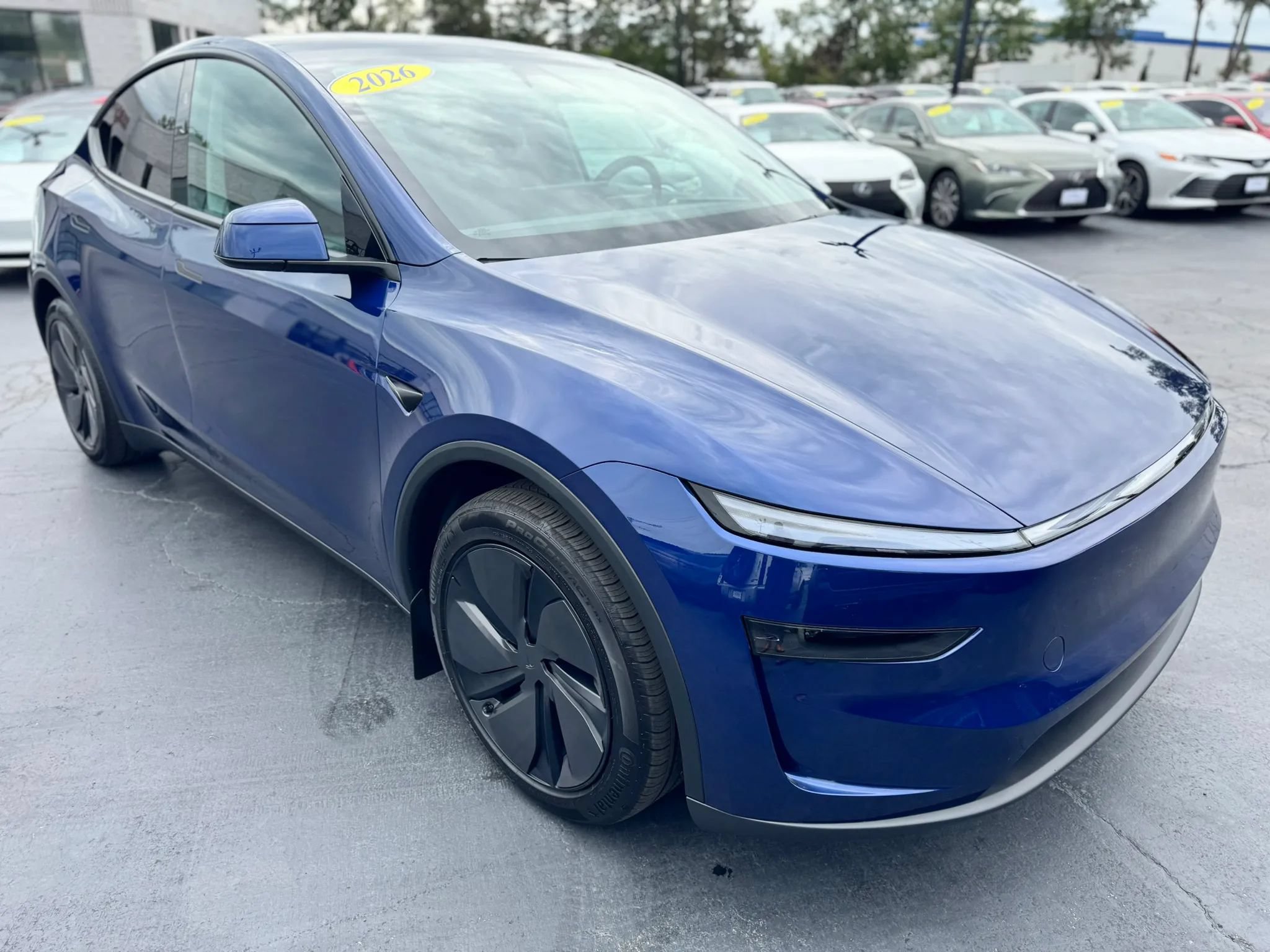 Used 2026 Tesla Model Y Long Range AWD/4WD image 7
