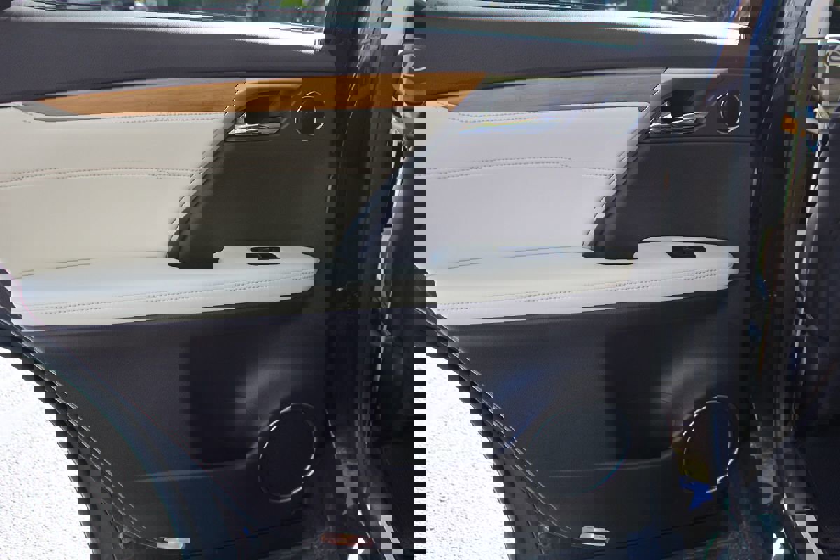 Used 2017 Lexus RX 350 AWD w/ Premium Package image 9