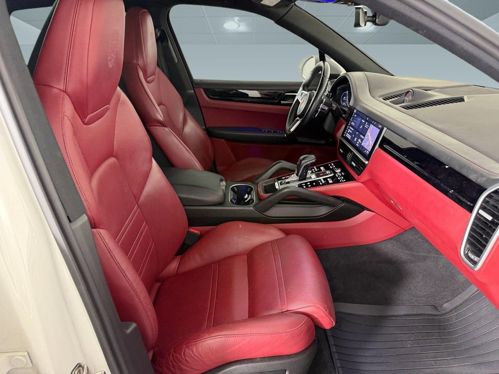 Used 2019 Porsche Cayenne S AWD/4WD image 26