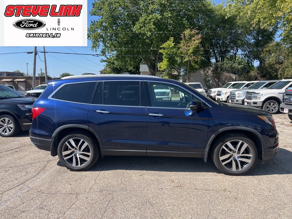 Used 2016 Honda Pilot Touring image 3