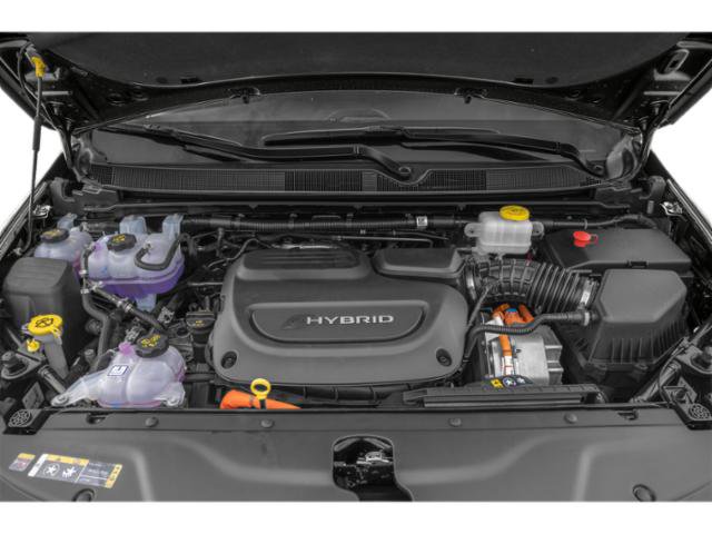 Certified 2024 Chrysler Pacifica Premium FWD image 12