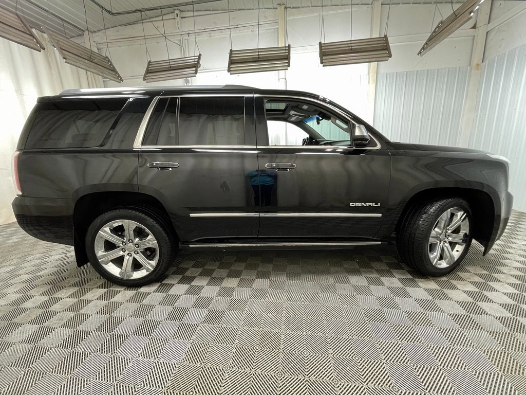 Used 2017 GMC Yukon Denali w/ Open Road Package image 28