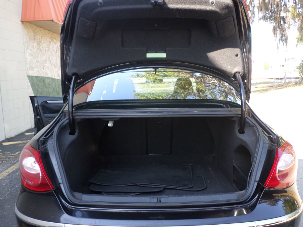 Used 2012 Volkswagen CC Sport image 33