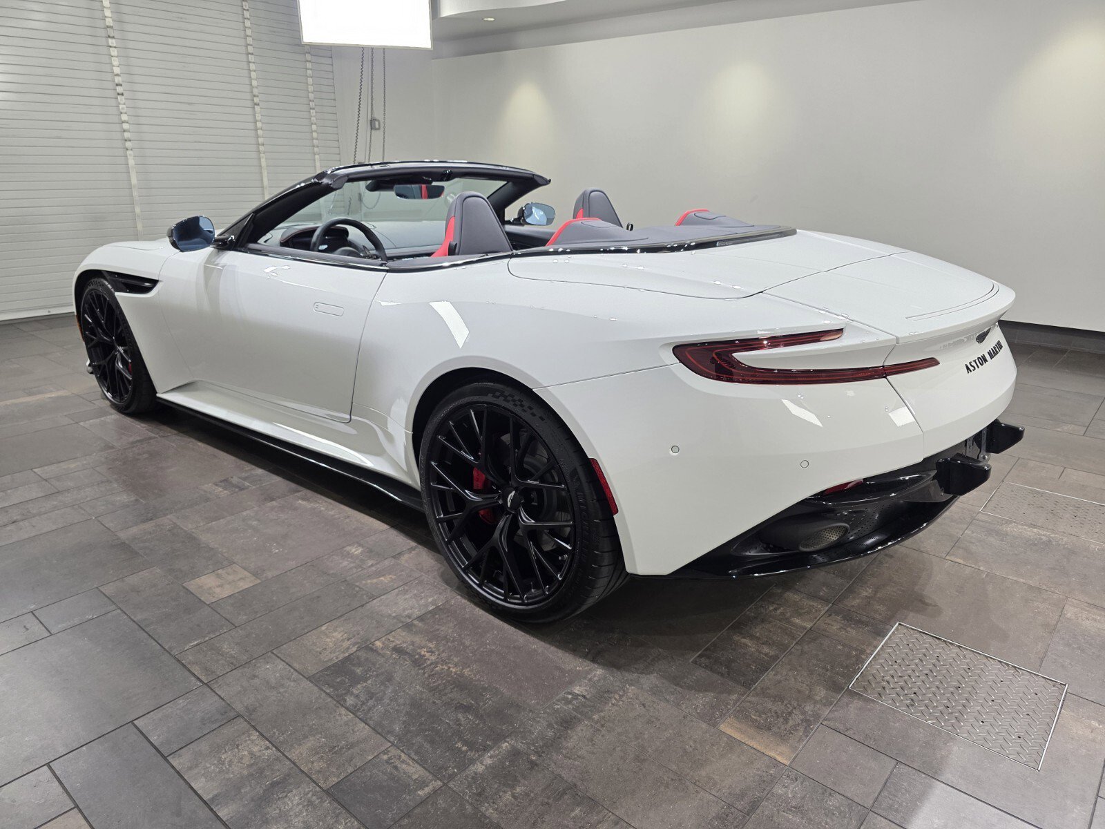 New 2025 Aston Martin DB12 Convertible image 2