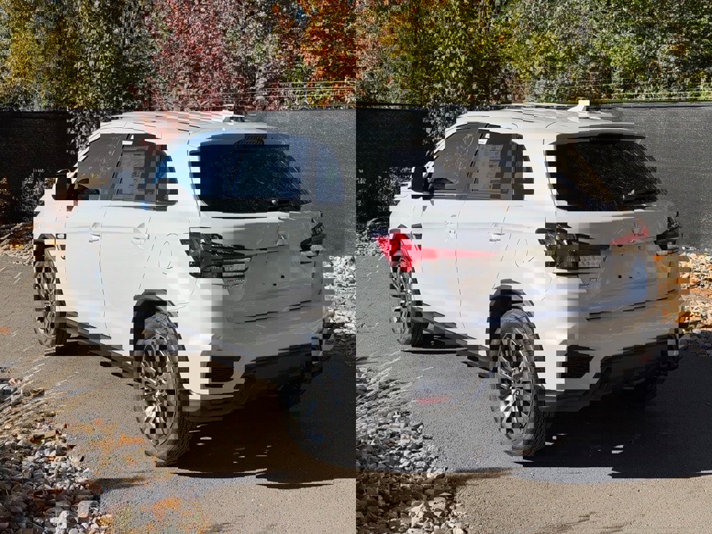 New 2025 Mitsubishi Outlander Sport ES image 3