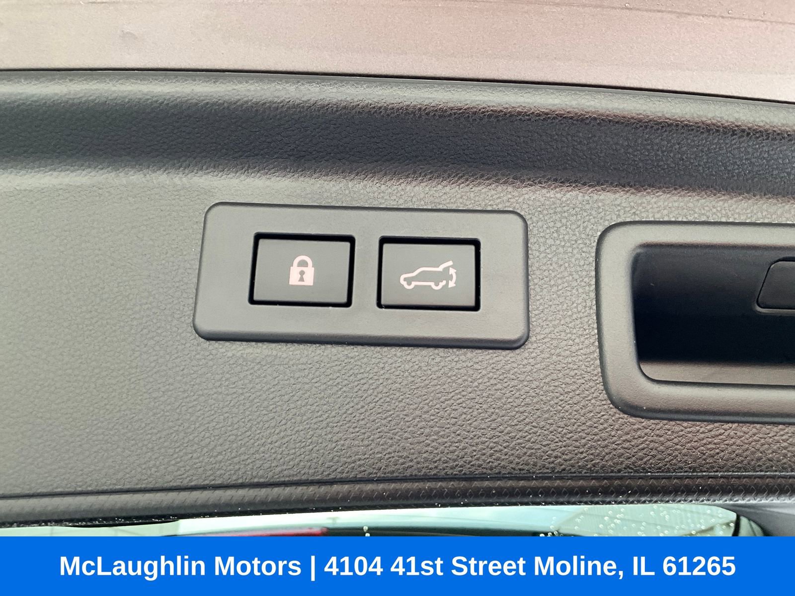 Certified 2022 Subaru Forester Premium image 24