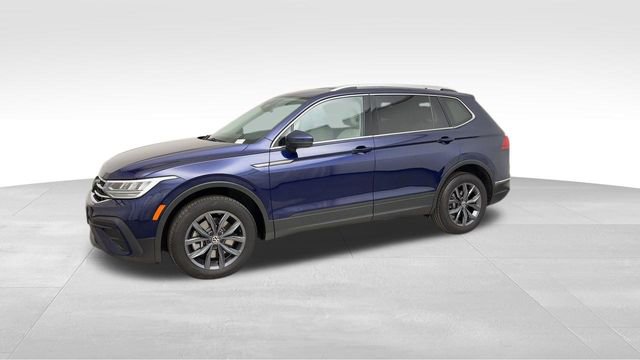 Certified 2022 Volkswagen Tiguan SE AWD/4WD image 8