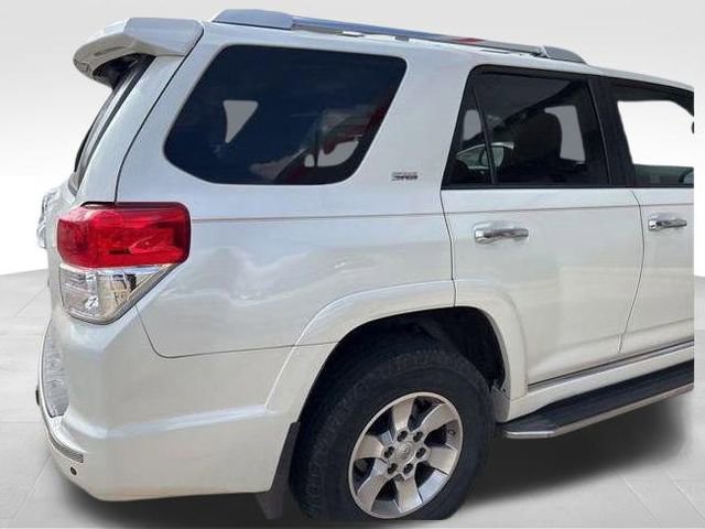 Used 2012 Toyota 4Runner SR5 image 28
