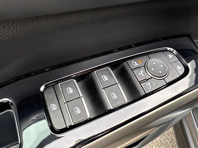 Certified 2024 Nissan Pathfinder Platinum w/ Black Appearance Package AWD/4WD image 13
