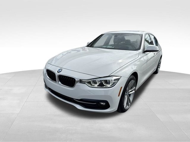 Used 2018 BMW 328d xDrive Sedan w/ Premium Package AWD/4WD image 4