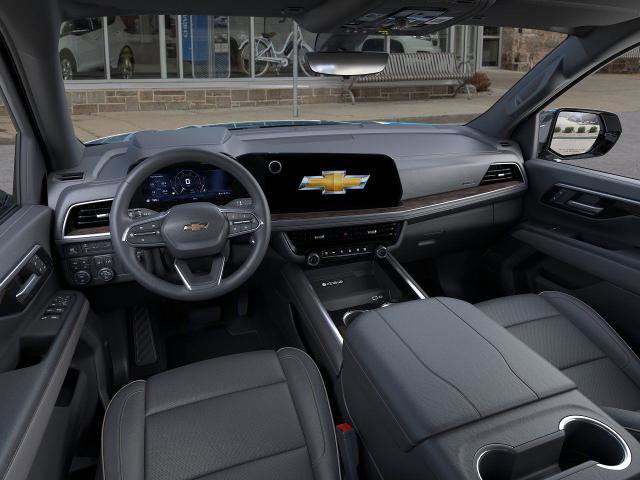New 2026 Chevrolet Suburban Premier image 15