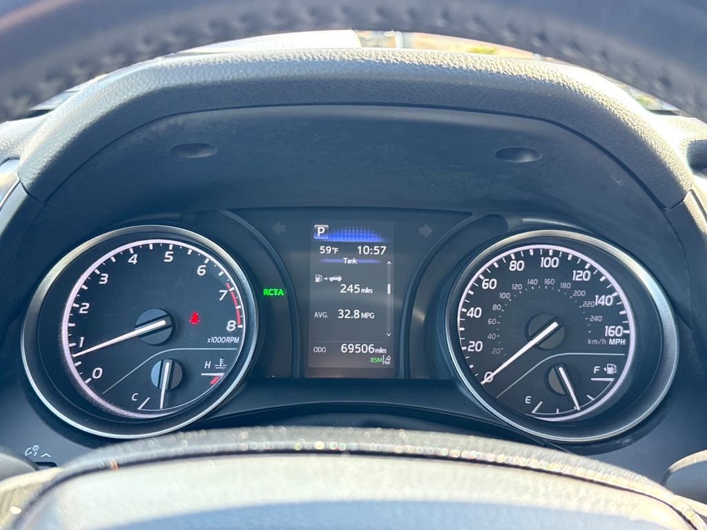 Used 2024 Toyota Camry SE image 17