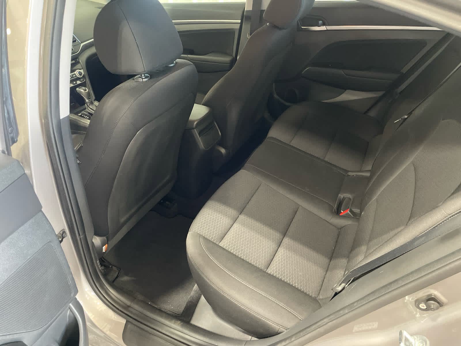 Used 2020 Hyundai Elantra Value Edition w/ Cargo Package (C1) FWD image 7