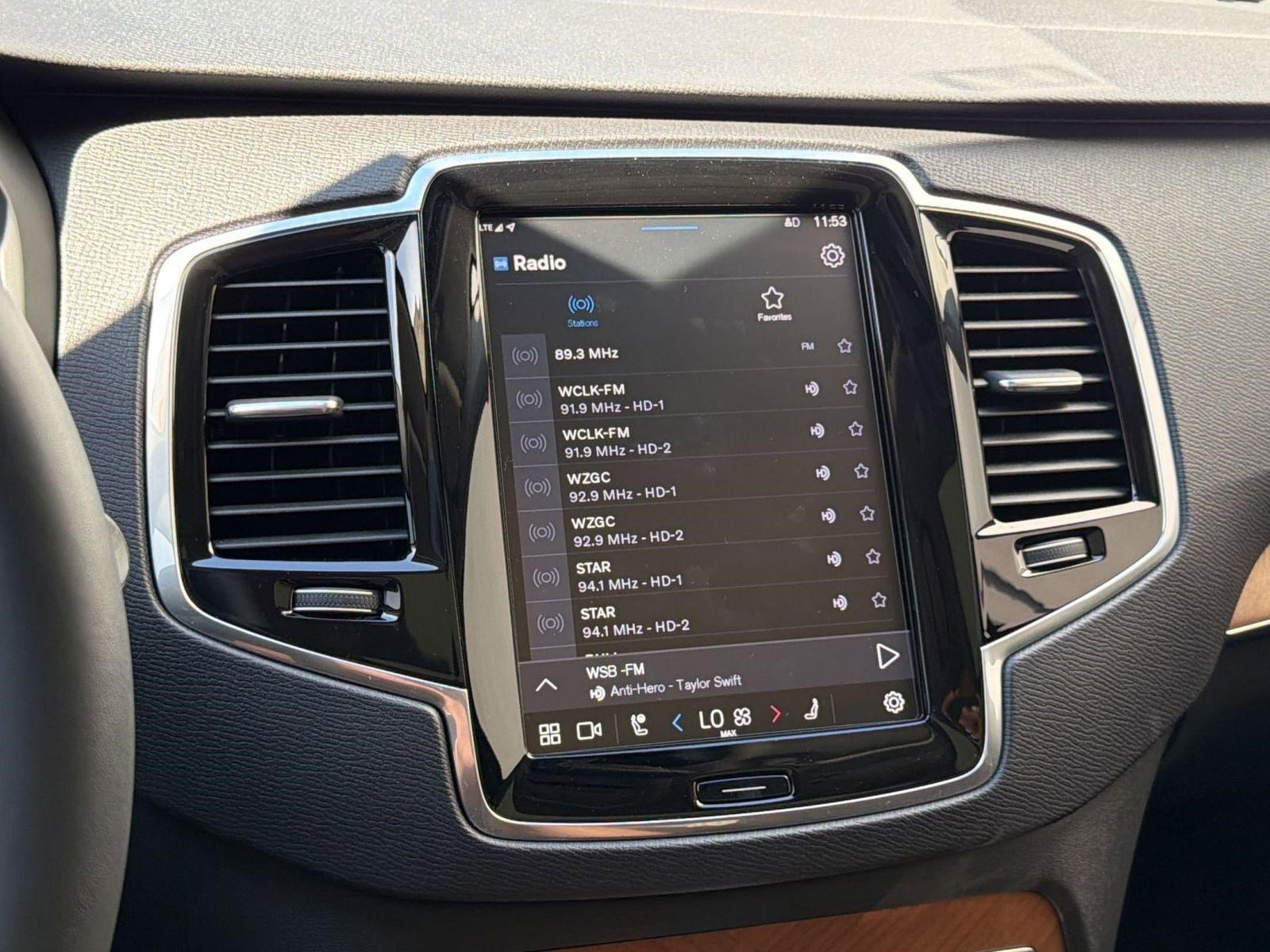 Certified 2023 Volvo XC90 B6 Plus w/ Protection Package Premier AWD/4WD image 23