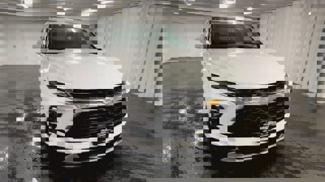 Certified 2023 Chevrolet Blazer LT w/ Convenience Package image 3