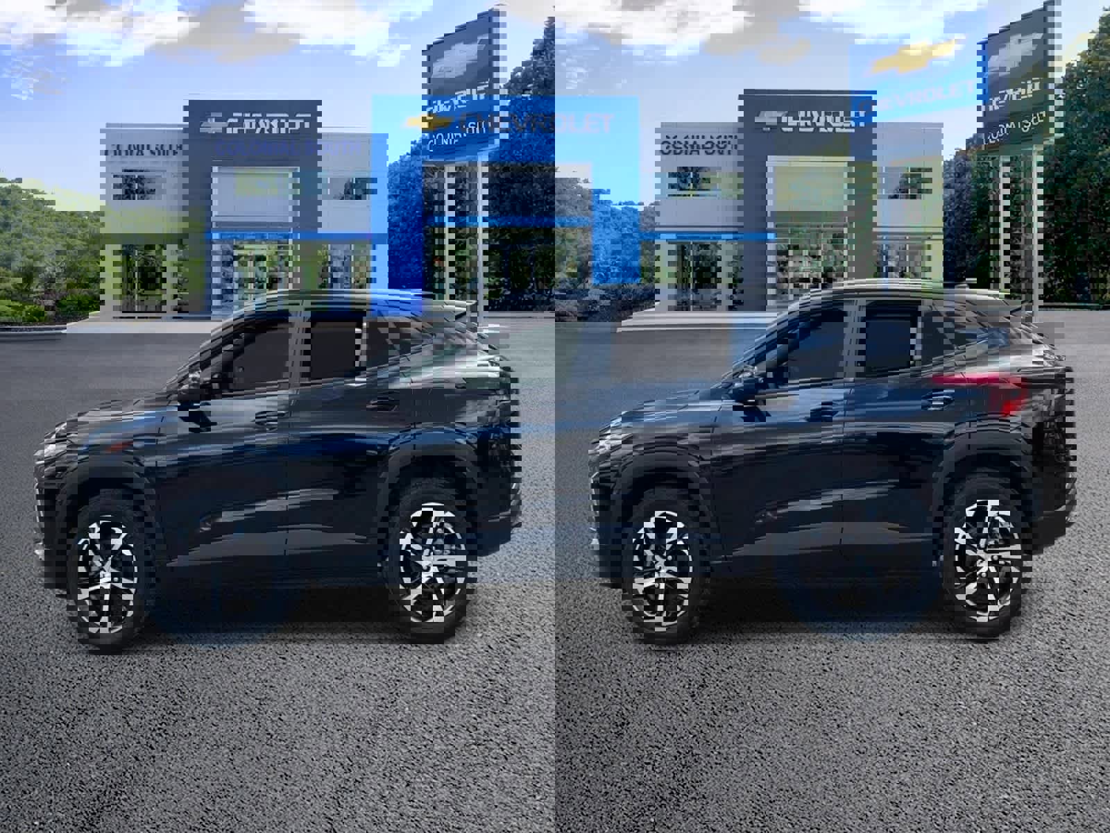 Certified 2024 Chevrolet Trax RS w/ Driver Confidence Package image 3