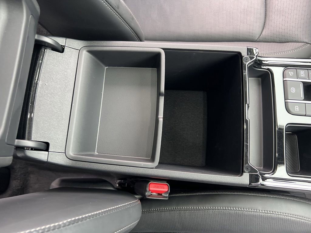 Certified 2024 Kia Sorento SX image 26