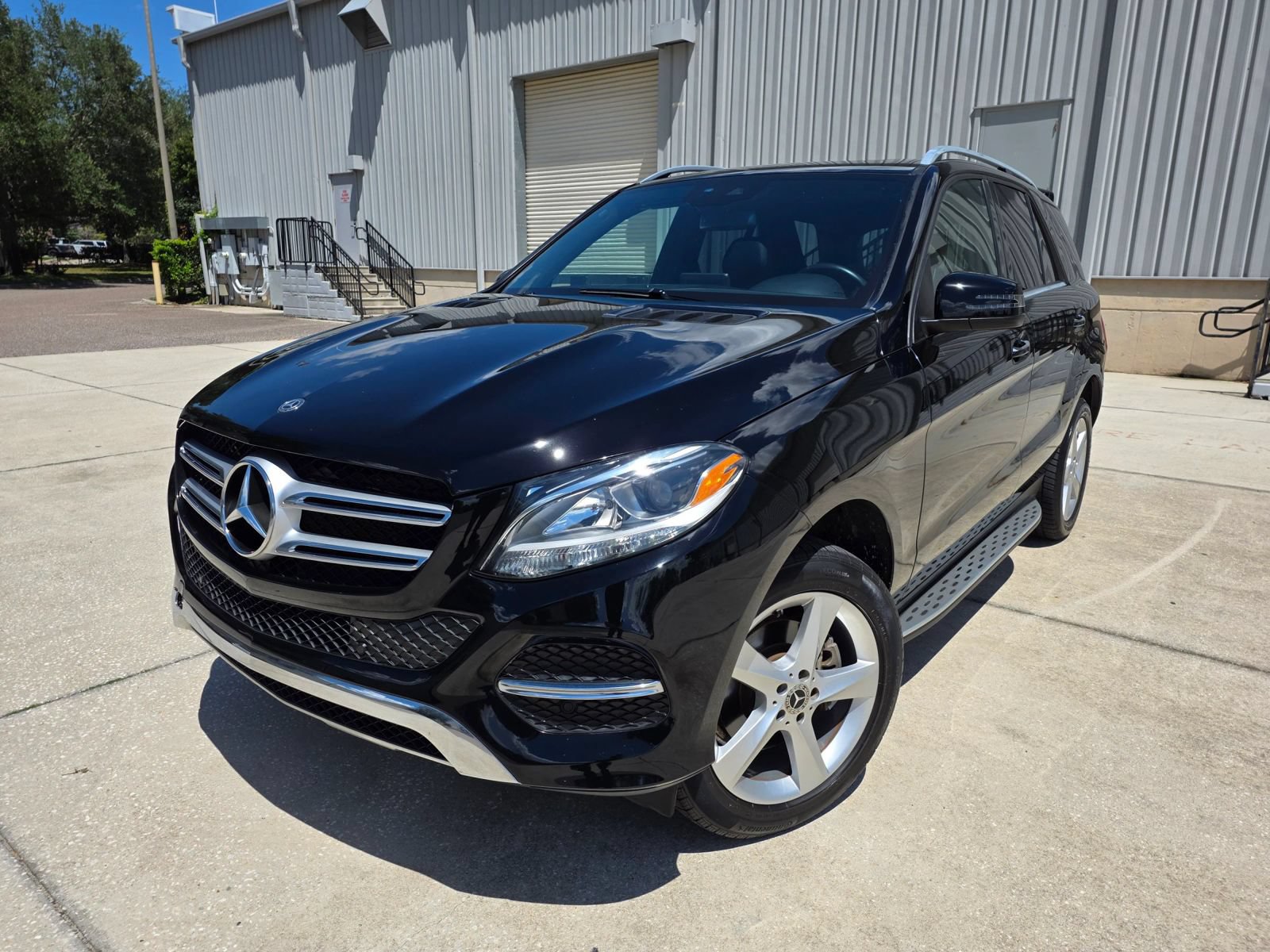 Used 2018 Mercedes-Benz GLE 350 image 3
