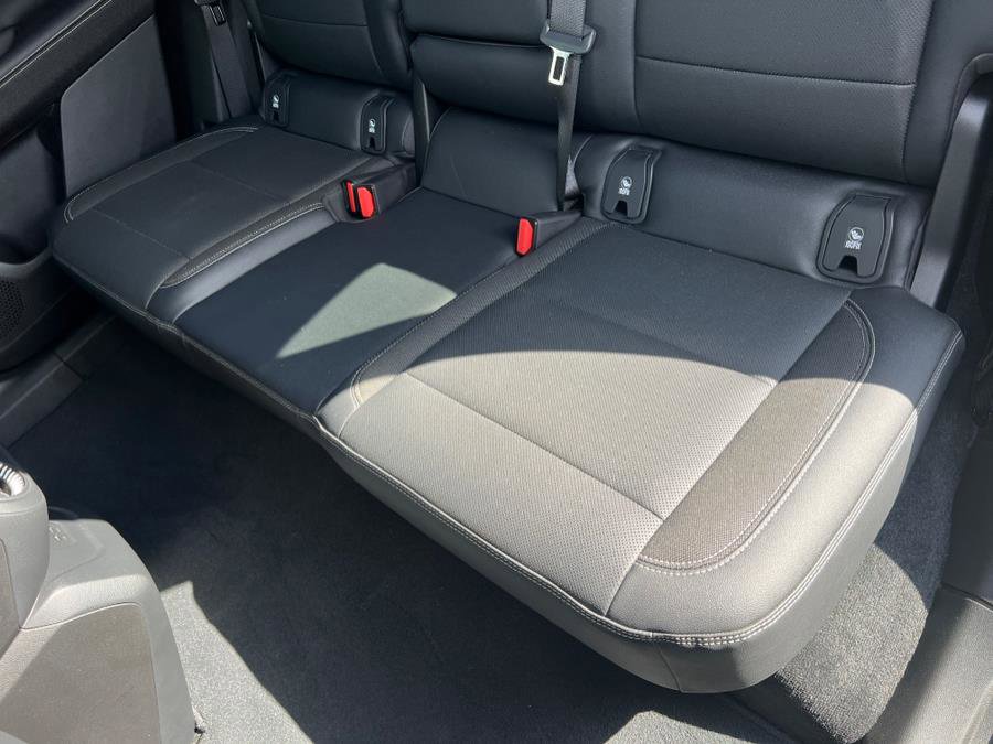 Used 2024 Chevrolet Blazer EV LT image 43