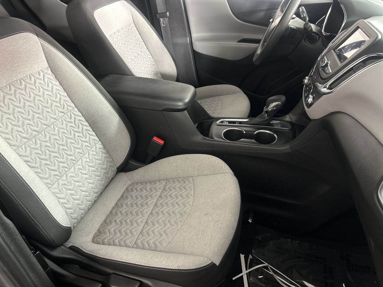 Used 2024 Chevrolet Equinox LS w/ LS Convenience Package FWD image 25