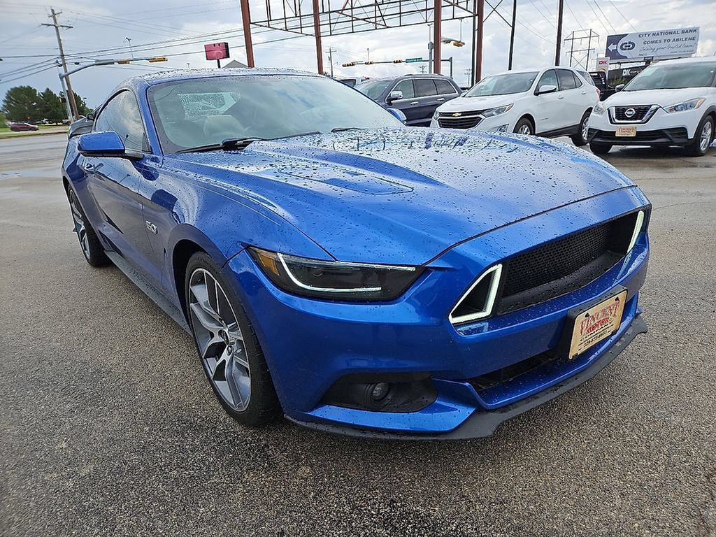 Used 2017 Ford Mustang GT Premium w/ Equipment Group 401A RWD image 11