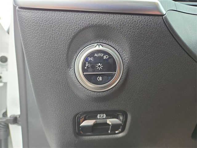 Certified 2025 Mercedes-Benz C 300 4MATIC Sedan image 18