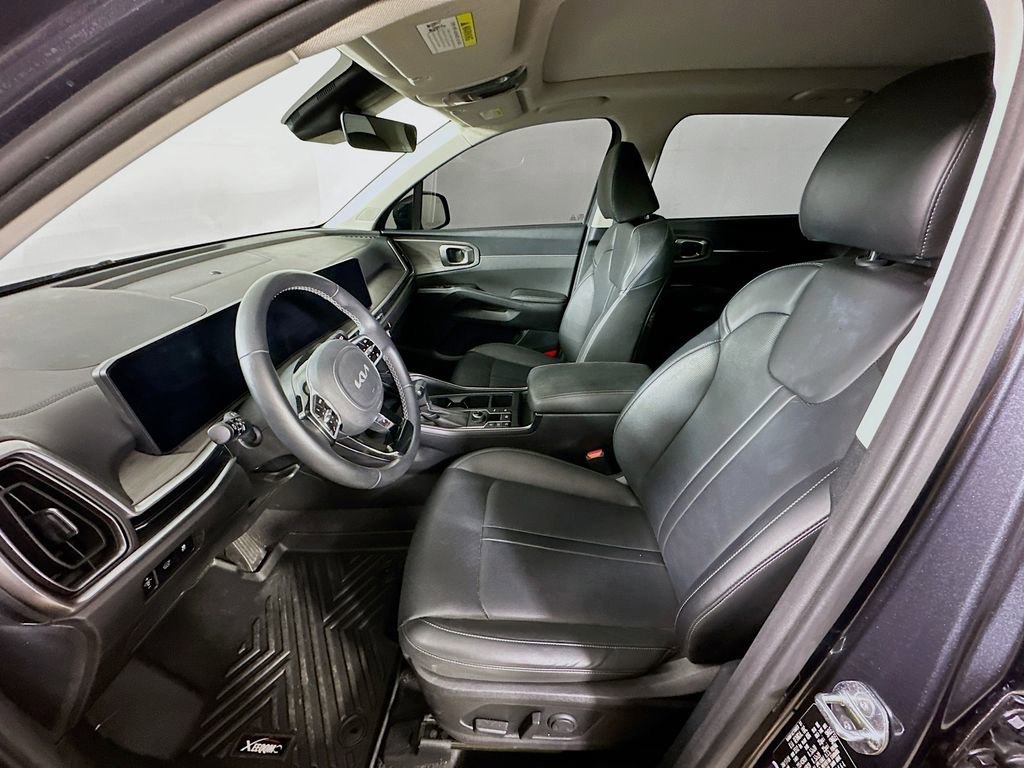 Used 2024 Kia Sorento X-Line EX image 16