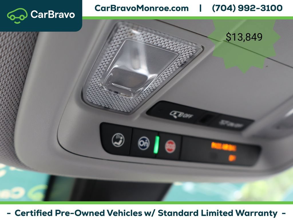 Certified 2017 Chevrolet Malibu LT FWD image 24
