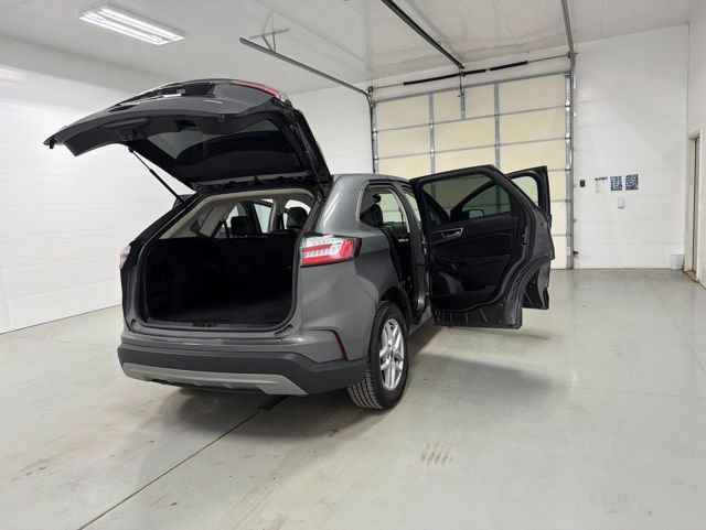 Used 2023 Ford Edge SEL AWD/4WD image 15