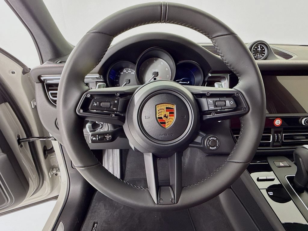 New 2026 Porsche Macan S AWD/4WD image 17