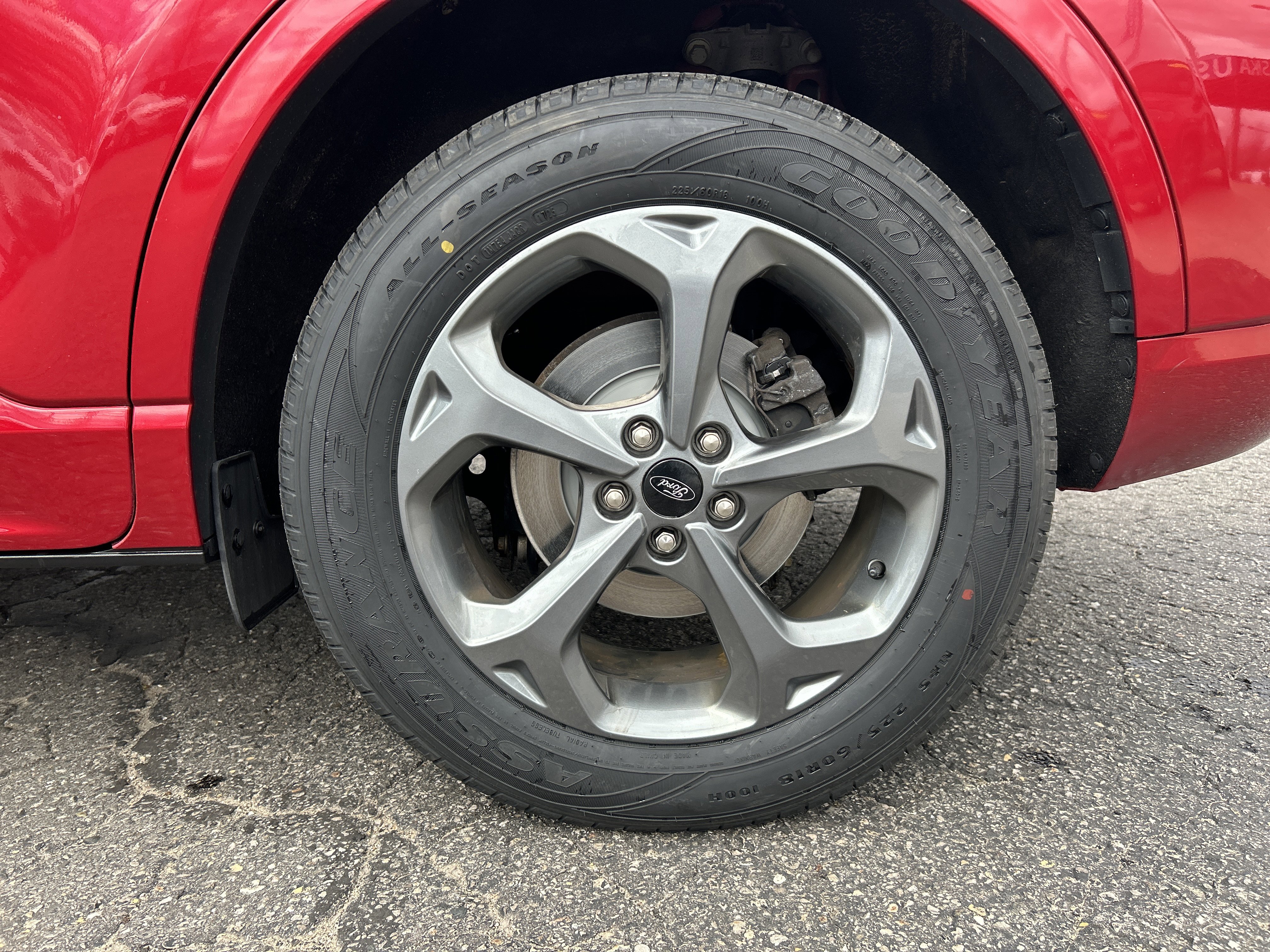 Certified 2023 Ford Escape ST-Line w/ Tech Pack #1 AWD/4WD image 28