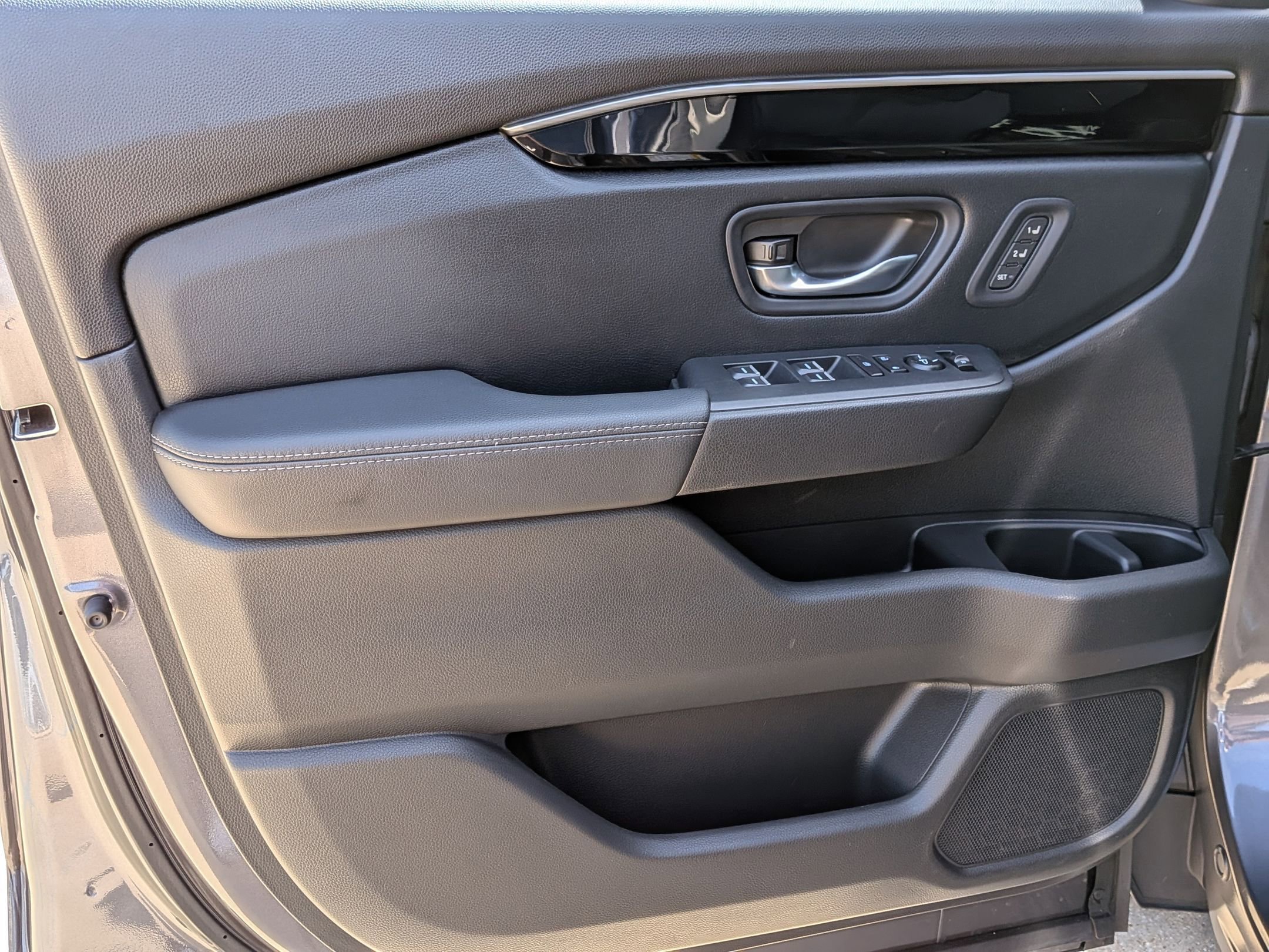 Certified 2025 Honda Pilot EX-L image 12