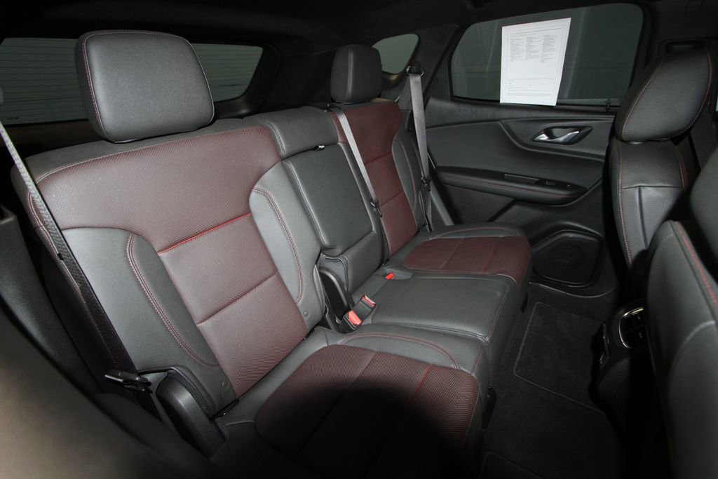 Used 2023 Chevrolet Blazer RS w/ Enhanced Convenience Package FWD image 30