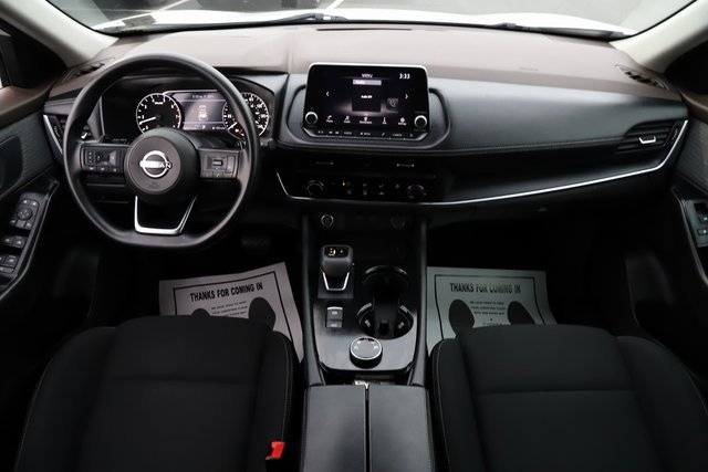 Used 2023 Nissan Rogue S image 21