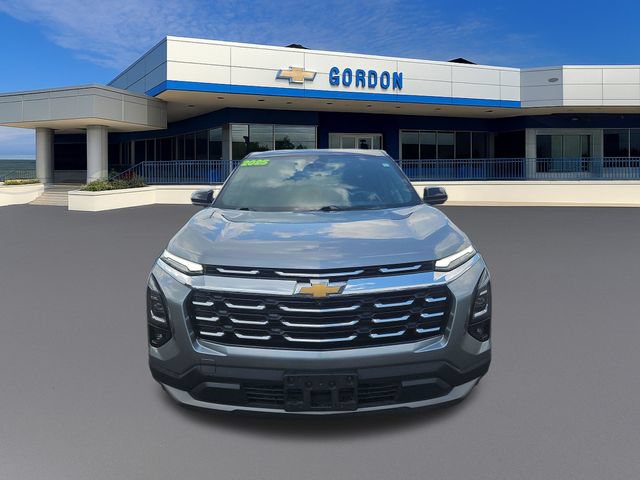 Used 2025 Chevrolet Equinox LT w/ Safety and Technology Package AWD/4WD image 9
