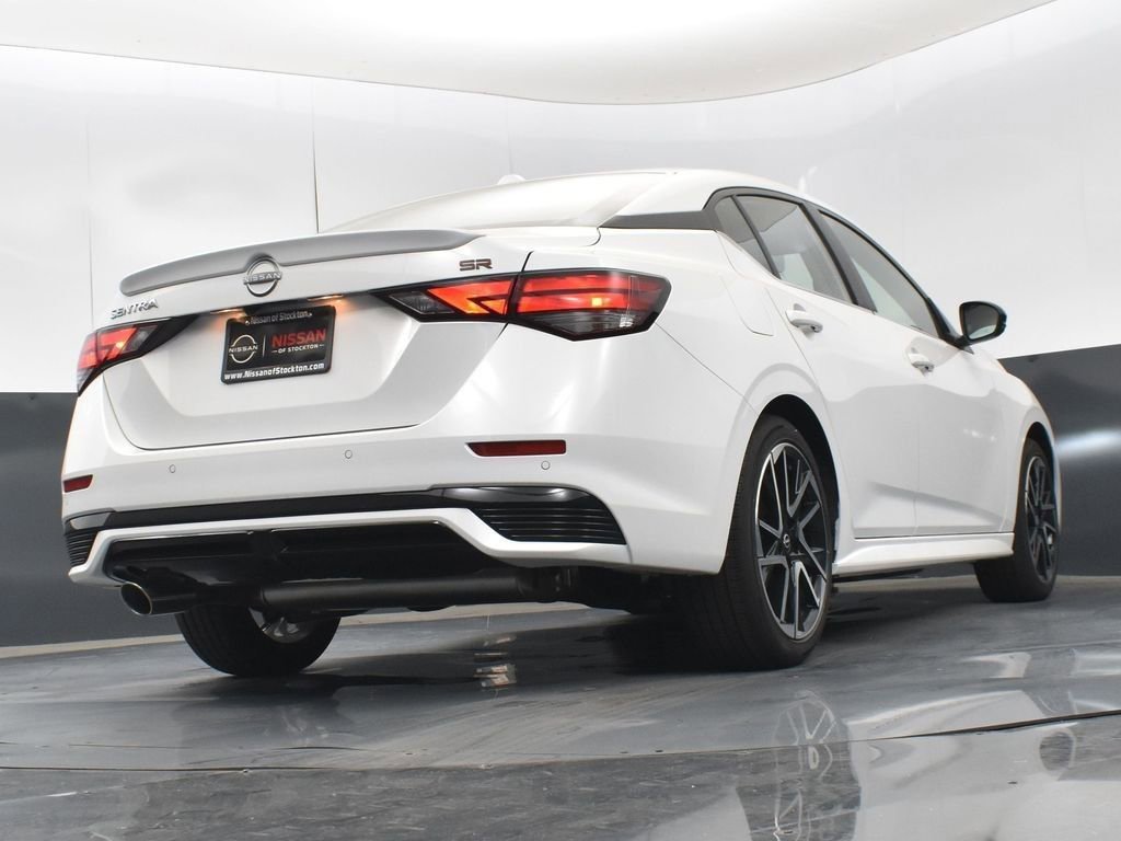New 2025 Nissan Sentra SR image 35