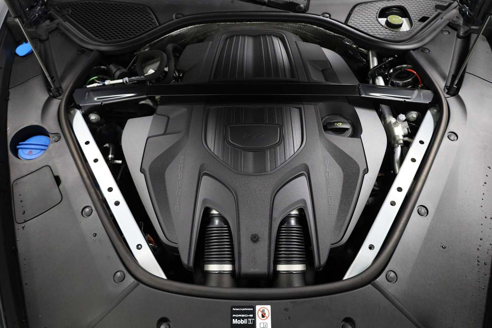 New 2026 Porsche Panamera 4 AWD/4WD image 41