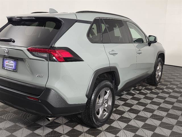 Used 2023 Toyota RAV4 XLE image 4