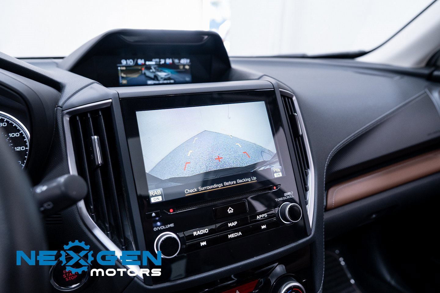 Used 2023 Subaru Forester Touring image 38