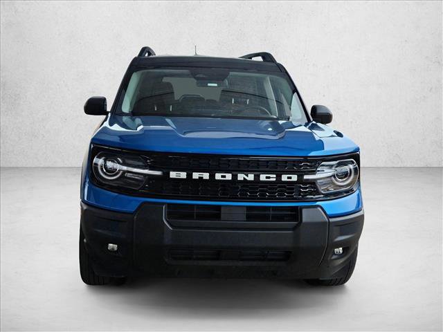 Used 2025 Ford Bronco Sport Outer Banks image 2
